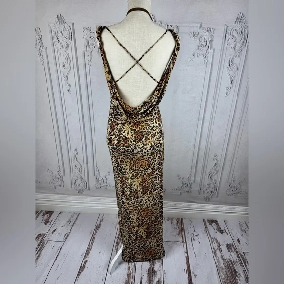 Catwalk Sexy Backless Leopard See Through Cowl Neckline Vacation Beach D… - Picture 6 of 10